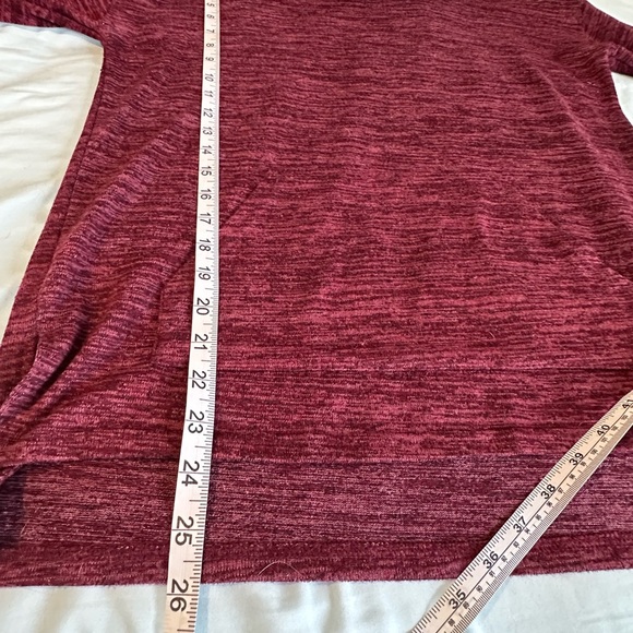 Women’s Space Dye Maroon Cowl Neck Kangaroo Pocket Pullover. Drawstring. Small. - Picture 5 of 10